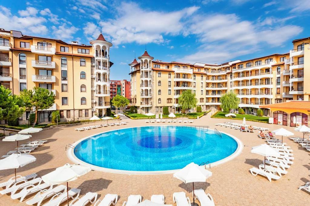 Holiday Apartcomplex Royal Sun Солнечный берег Экстерьер фото