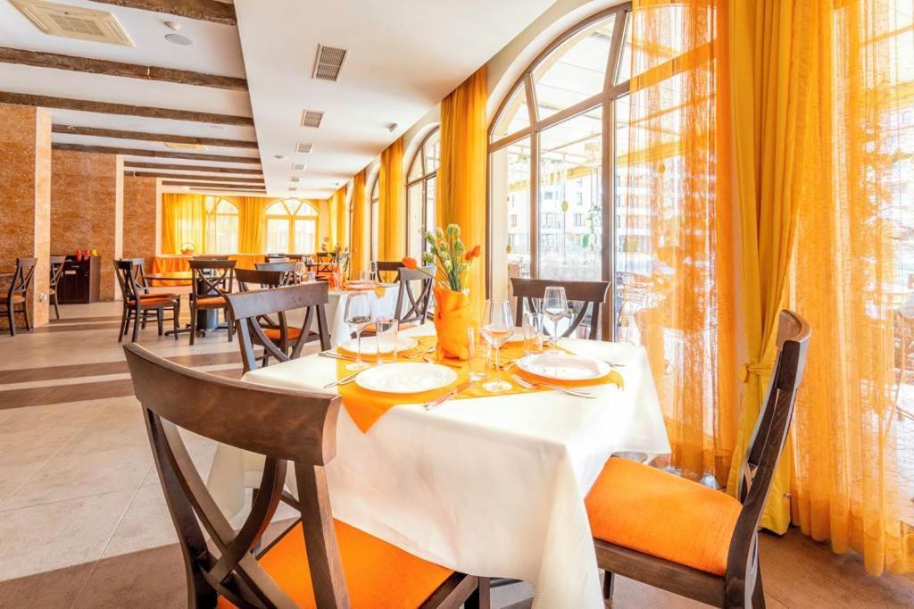 Holiday Apartcomplex Royal Sun Солнечный берег Экстерьер фото